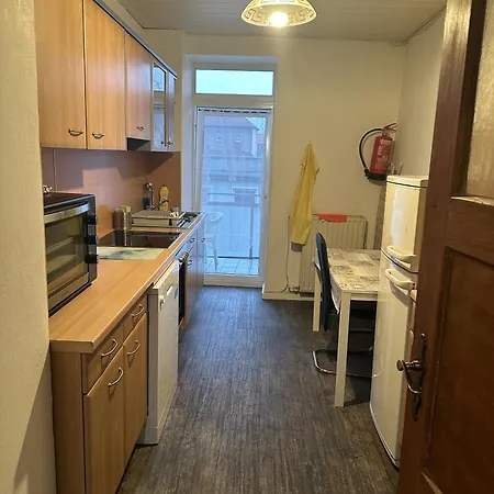 祖塔尼亚斯家庭共享民宿 公寓 *